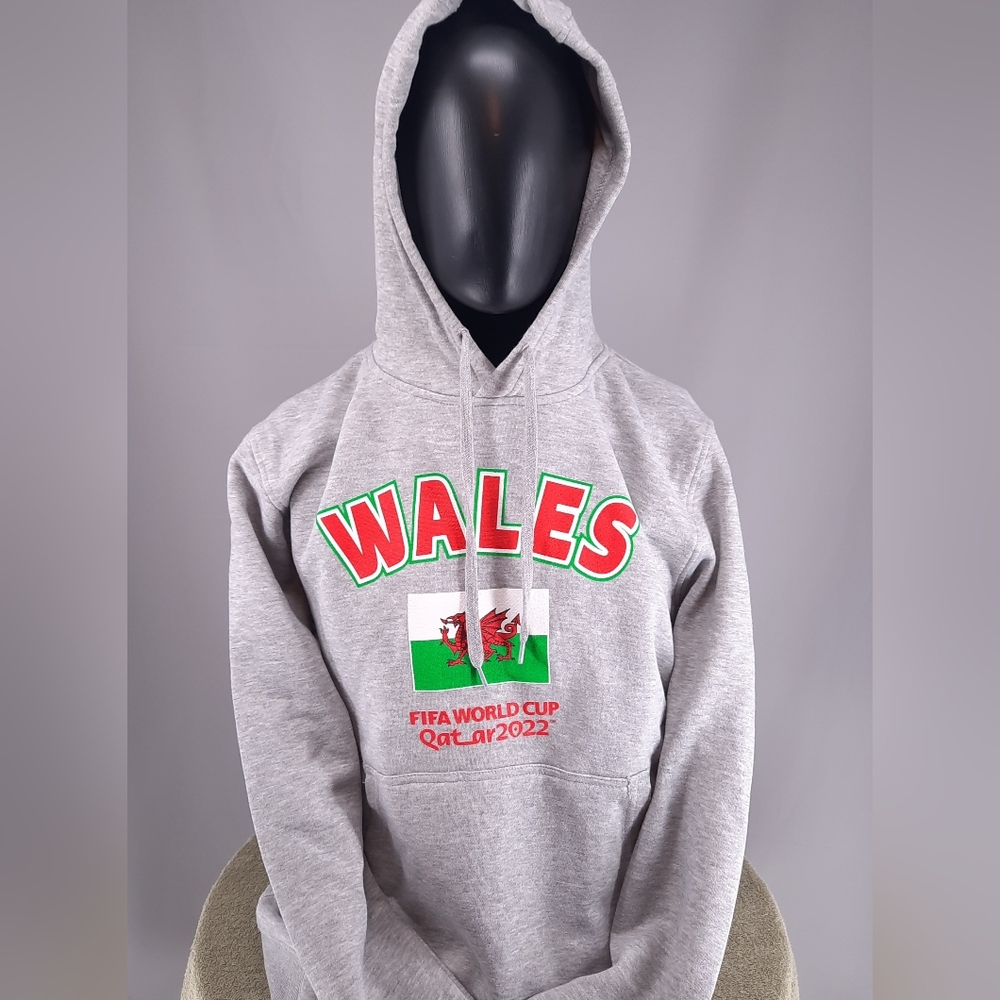 NEW FIFA World Cup Soccer 2022 Qatar Wales Hoodie Sweatshirt Adult Size XL Gray
